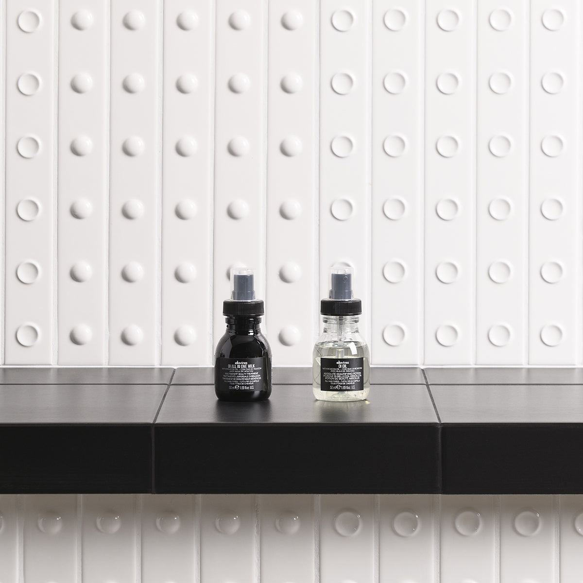 Davines Germany OI All in One Milk - Multifunktionaler Leave-in Spray mit reichhaltigem Roucou-Öl