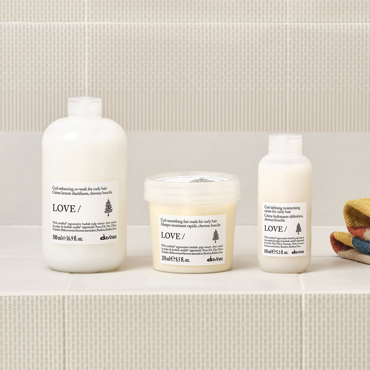 
Davines Germany LOVE CURL Co-Wash - Lockenverstärkender Co-Wash für welliges oder lockiges Haar