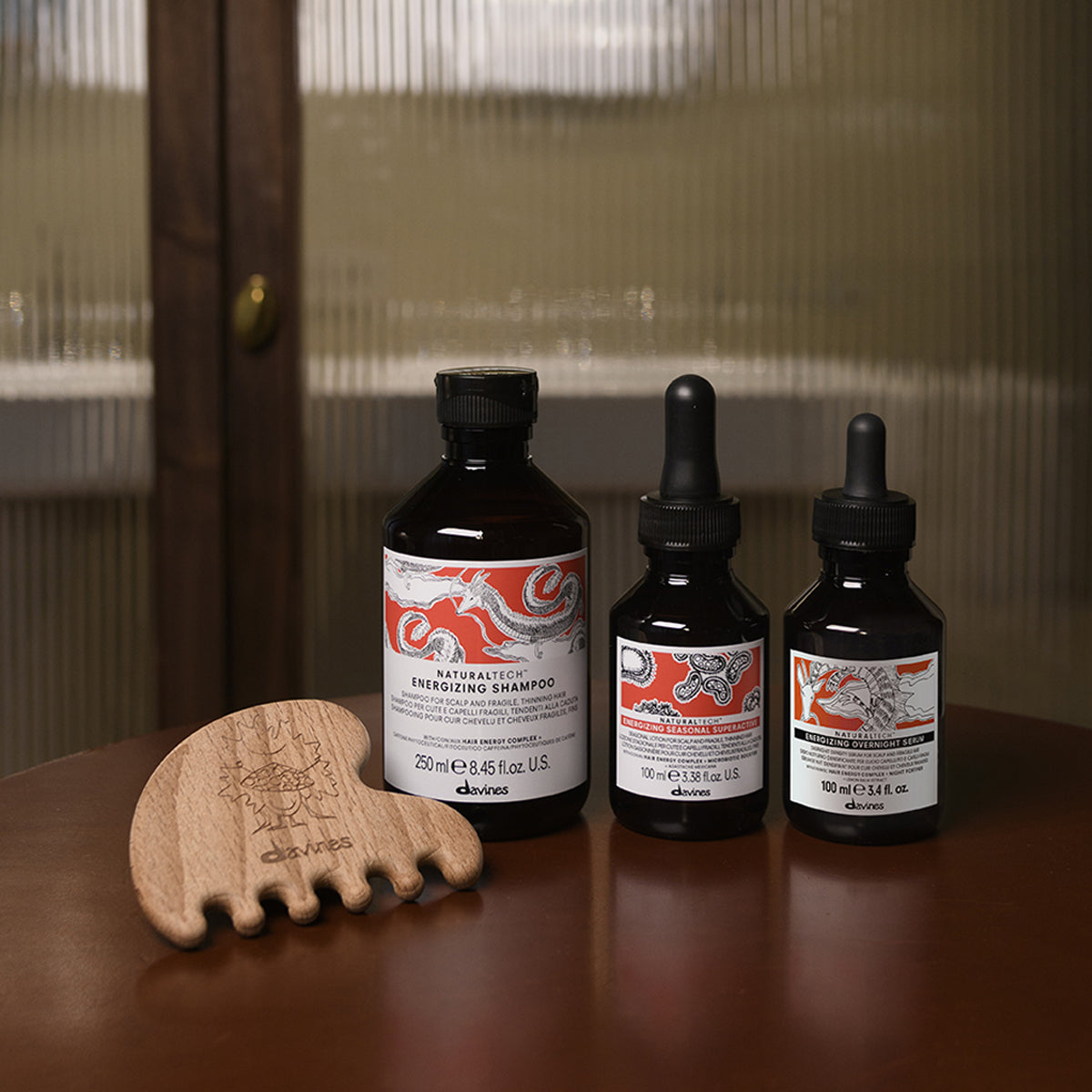 
Davines Germany Gua Sha - Gua Sha aus Buchenholz für die Massage von Kopfhaut, Gesicht und Hals.