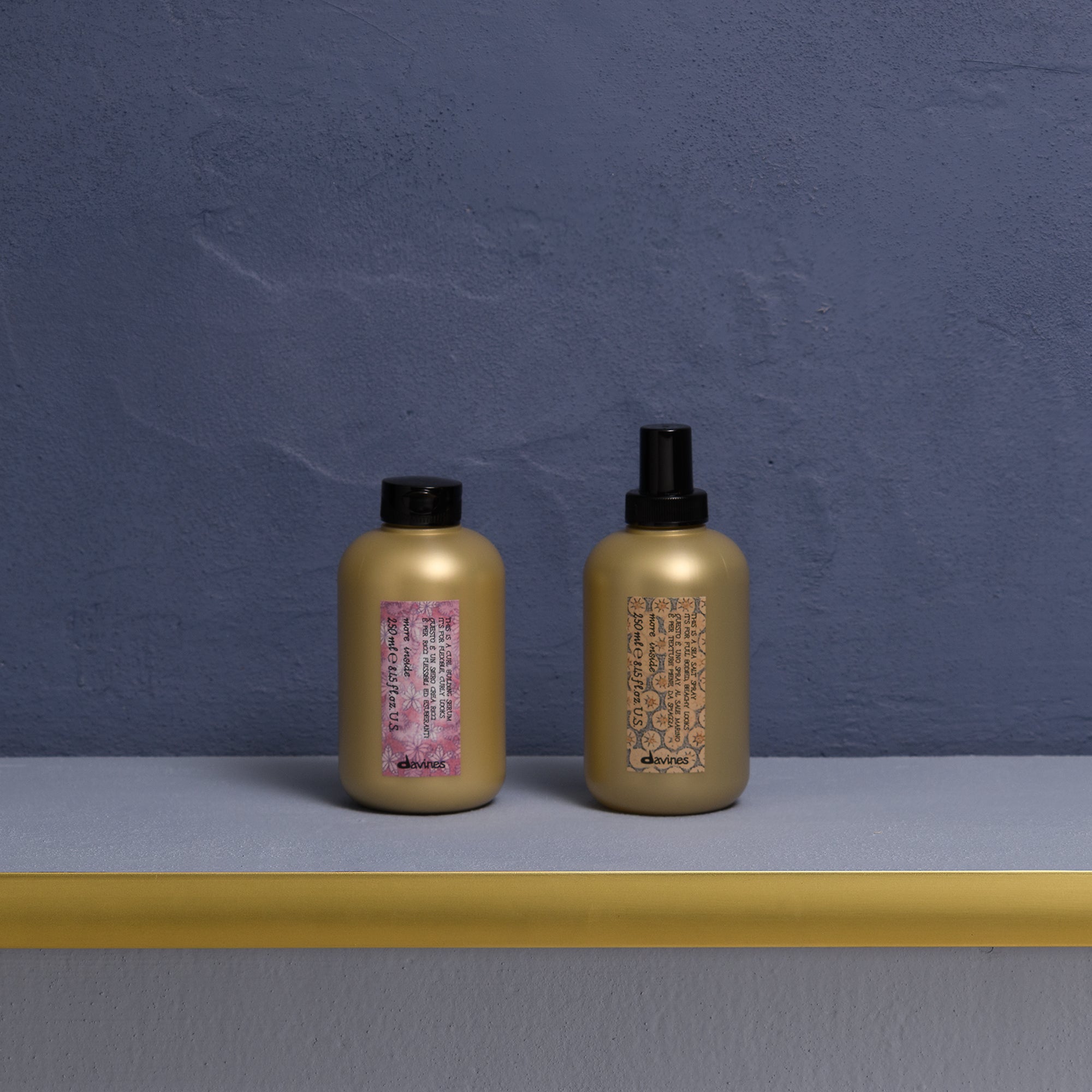 Translation missing: de.products.general.vendor: MORE INSIDE This is a Sea Salt Spray    Für einen lässigen, voluminösen Beachy-Look mit mattem Finish    Translation missing: de.products.product.image_type.packaging-100x.jpg?v=1764944474
